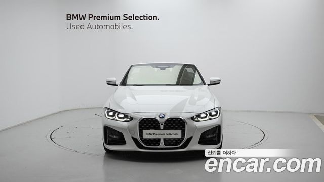 BMW 4-Series G22 420i M Sport Convertible - фото 2