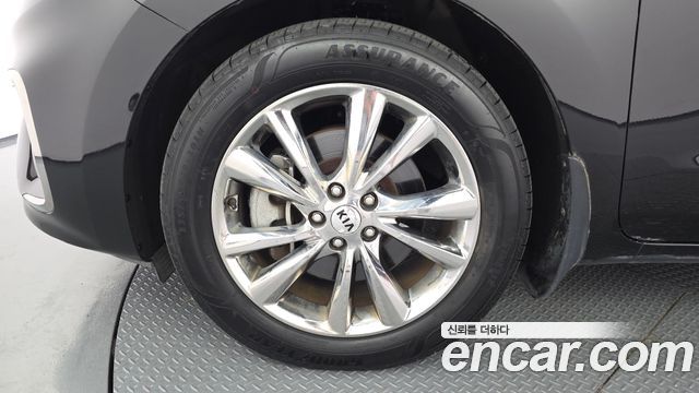 Kia Carnival Новый 9-Seater Noblesse Special - фото 4