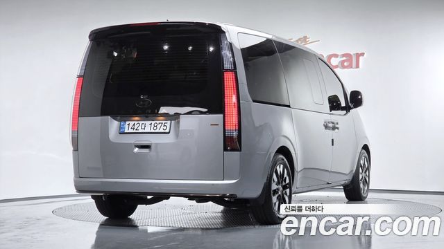Hyundai Staria 4WD Lounge 9-Seater Inspiration - фото 0