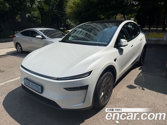 Tesla Model Y L Long Range AWD - фото 2