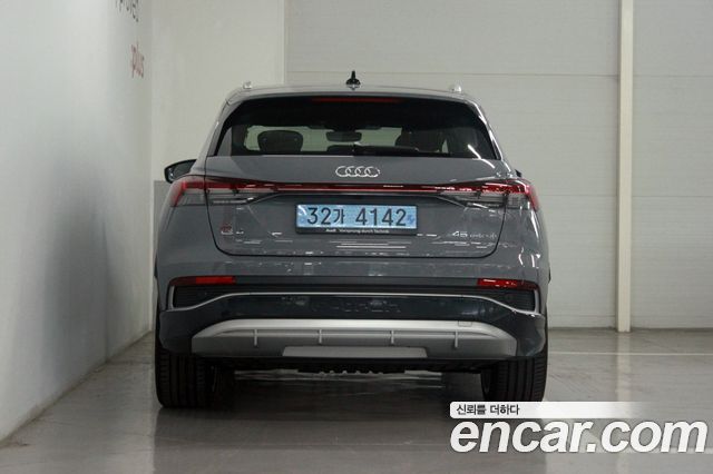 Audi Q4 e-tron F4 45 Premium - фото 3