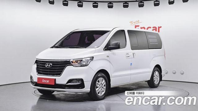 Hyundai Starex Новый Van 5-Seater Smart - фото 0