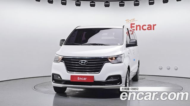 Hyundai Starex Новый Van 5-Seater Smart - фото 2