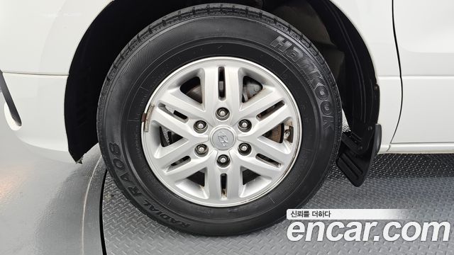 Hyundai Starex Новый Van 5-Seater Smart - фото 4