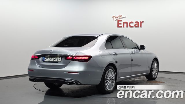 Mercedes-Benz E-Class W213 E250 Exclusive - фото 1