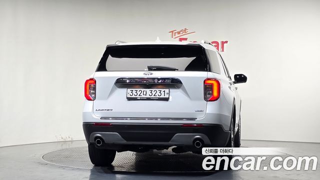 Ford Explorer 6-го поколения 2.3 LimIted 4WD - фото 2
