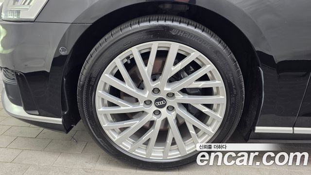 Audi A8 D5 55 TFSI Quattro LWB - фото 4