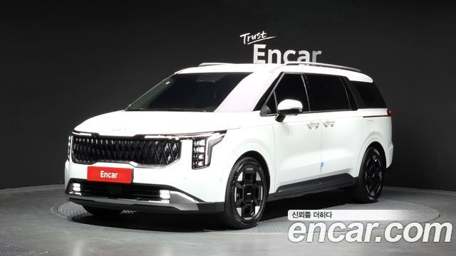 Kia Carnival Новый 4-го поколения Gasoline 9-Seater Signature - фото 0