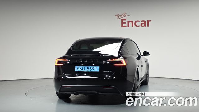 Tesla Model 3 Long Range AWD - фото 2