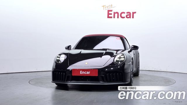 Porsche 911 Carrera 4 GTS Cabriolet - фото 2
