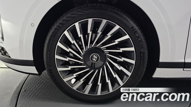 Hyundai Grandeur GN7 2,5 Gasoline 2WD Honors - фото 3
