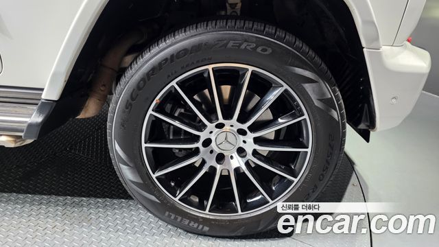 Mercedes-Benz G-Class G400d - фото 4