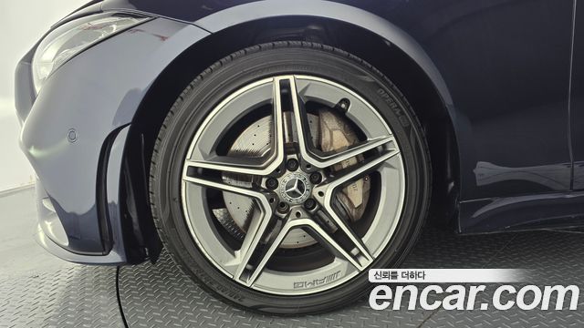 Mercedes-Benz CLS-Class C257 CLS300d AMG Line - фото 4