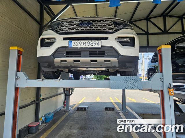 Ford Explorer 6-го поколения 2.3 LimIted 4WD - фото 0