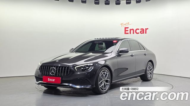 Mercedes-Benz E-Class W213 E250 Avantgarde - фото 0