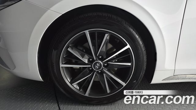 Hyundai Grandeur Новый IG 2.5 Le Blanc - фото 4