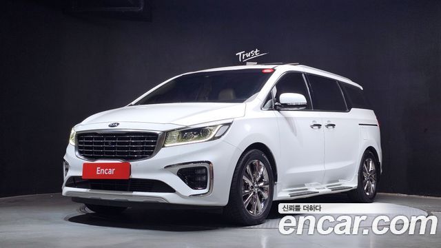 Kia Carnival Новый 7-Seater Limousine President - фото 0