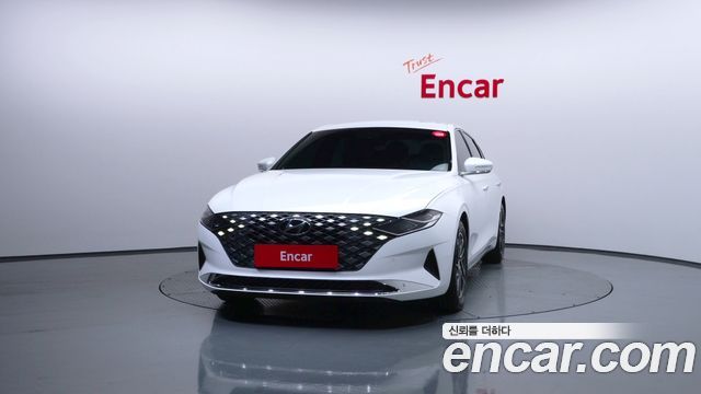Hyundai Grandeur Новый IG 3.0 LPi Rent Car Modern - фото 2