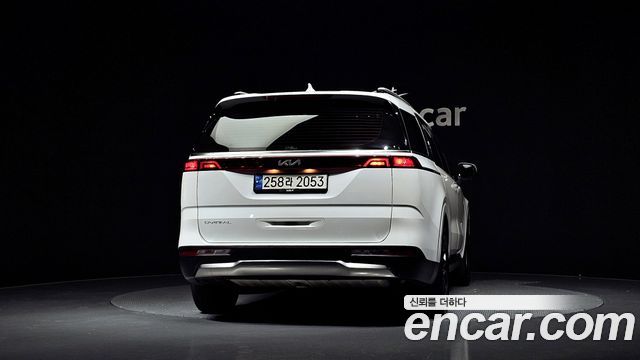 Kia Carnival 4-го поколения 7-Seater Signature - фото 3