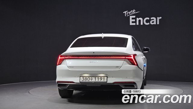 Kia K8 гибрид Noblesse - фото 3