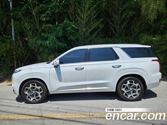 Hyundai Palisade Diesel 2.2 4WD Calligraphy - фото 2