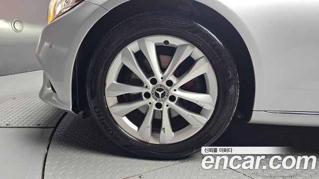 Mercedes-Benz C-Class W205 C220 d Avantgarde - фото 4