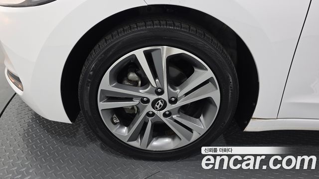 Hyundai Avante AD 1.6 GDI Value Plus - фото 4