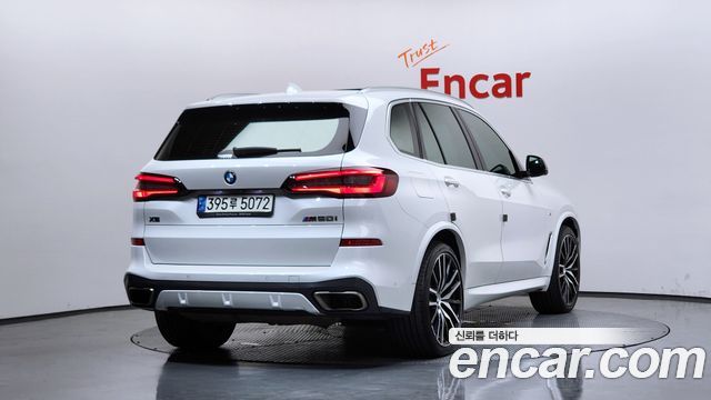BMW X5 G05 M50i - фото 1