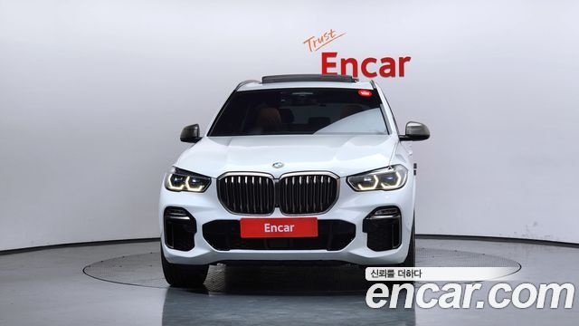 BMW X5 G05 M50i - фото 2