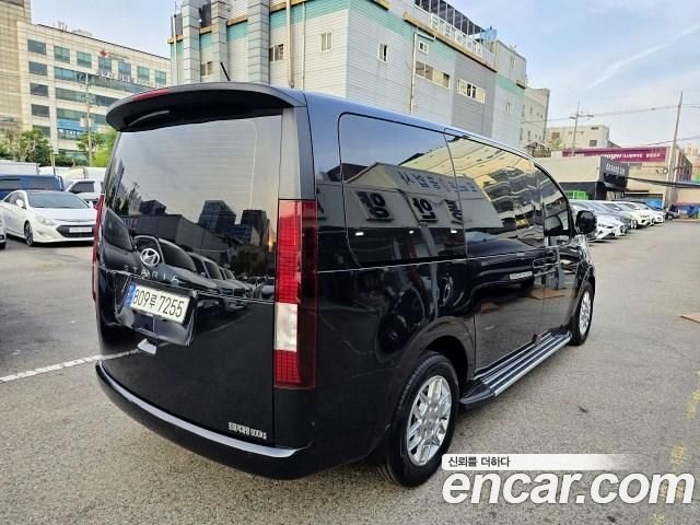 Hyundai Staria Cargo 5-Seater Modern - фото 3