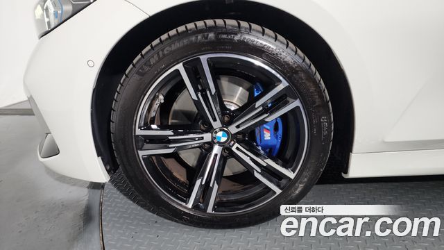 BMW 3-Series G20 320i M Sport - фото 4
