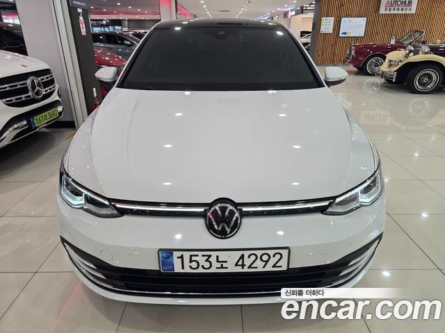 Volkswagen Golf 8-го поколения 2.0 TDI Prestige - фото 2