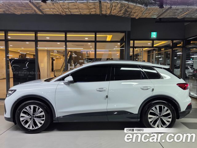 Audi Q4 e-tron F4 45 - фото 2