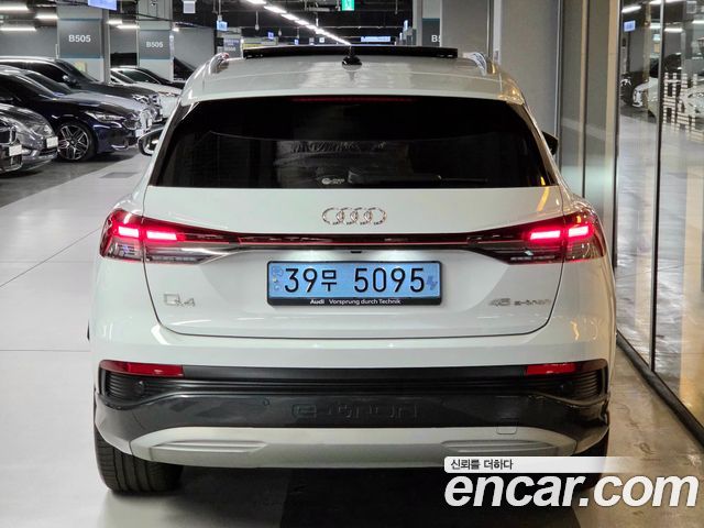 Audi Q4 e-tron F4 45 - фото 4