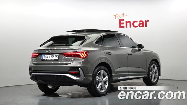 Audi Q3 F3 35 TDI Premium Sportback - фото 1
