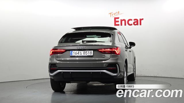 Audi Q3 F3 35 TDI Premium Sportback - фото 3