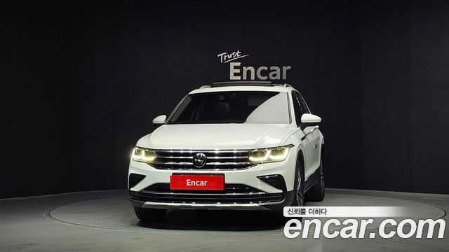 Volkswagen Tiguan 2-го поколения 2.0 TDI Prestige - фото 2