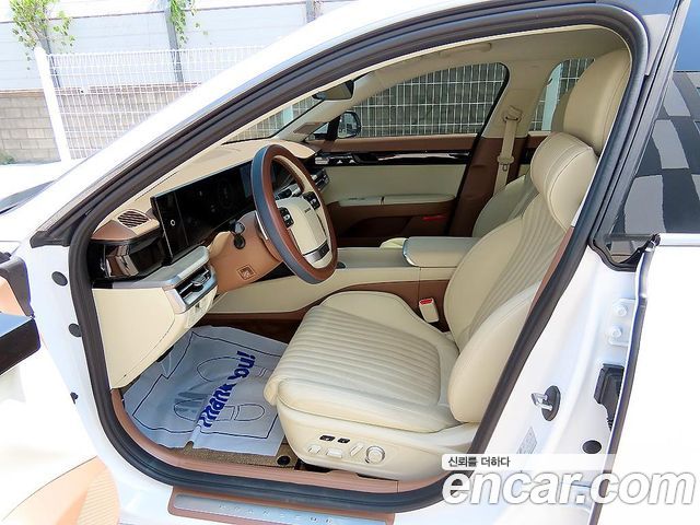 Hyundai Grandeur GN7 2,5 Gasoline 2WD Calligraphy - фото 4