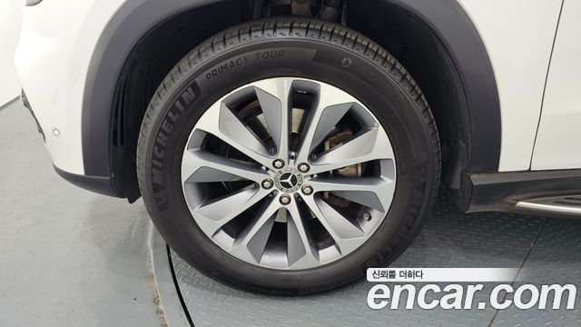 Mercedes-Benz GLE-Class W167 GLE300d 4MATIC - фото 4