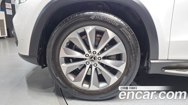 Mercedes-Benz GLE-Class W167 GLE300d 4MATIC - фото 4