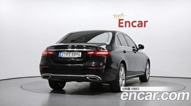 Mercedes-Benz E-Class W213 E220d 4MATIC Exclusive - фото 3