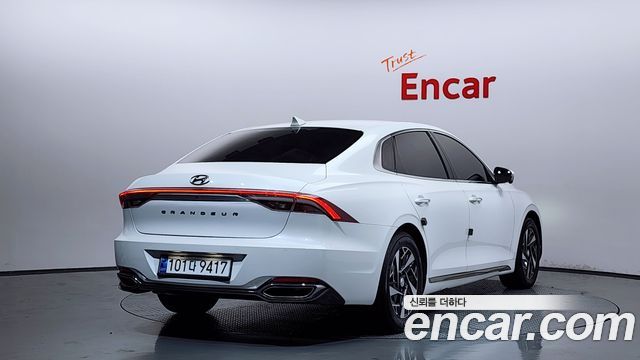 Hyundai Grandeur Новый IG, гибрид Le Blanc - фото 1