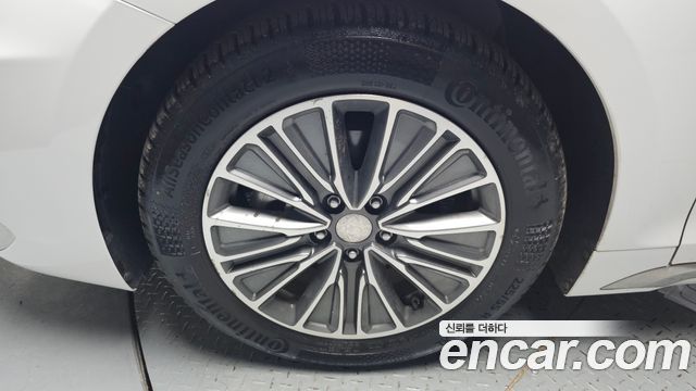 Hyundai Grandeur IG, гибрид Premium - фото 3