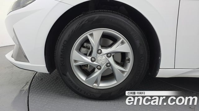 Hyundai Avante CN7 1.6 Modern - фото 4