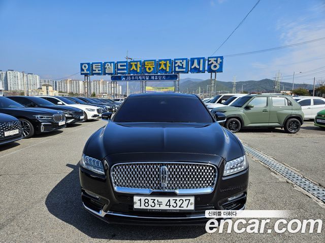 Lincoln Continental 10-го поколения 3.0 Black Label AWD - фото 0