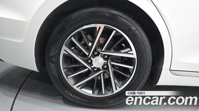 Hyundai Grandeur Новый IG 3.0 LPi Rent Car Premium - фото 4