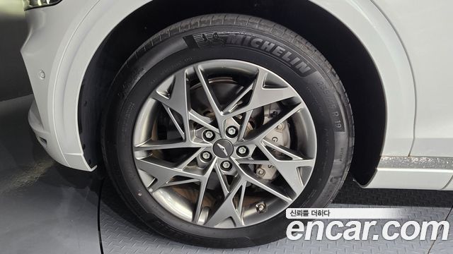 Genesis GV70 2.5T Gasoline 2WD - фото 4
