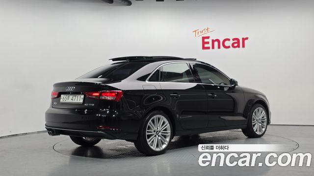 Audi A3 40 TFSI 8V - фото 1