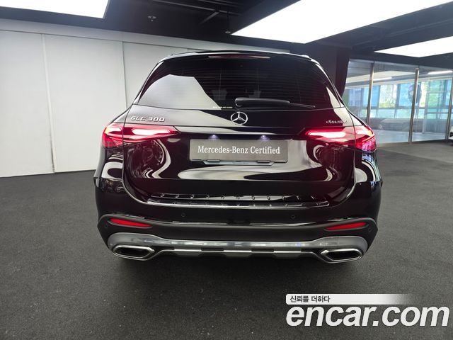 Mercedes-Benz GLC-Class X254 GLC300 4MATIC AMG Line - фото 3