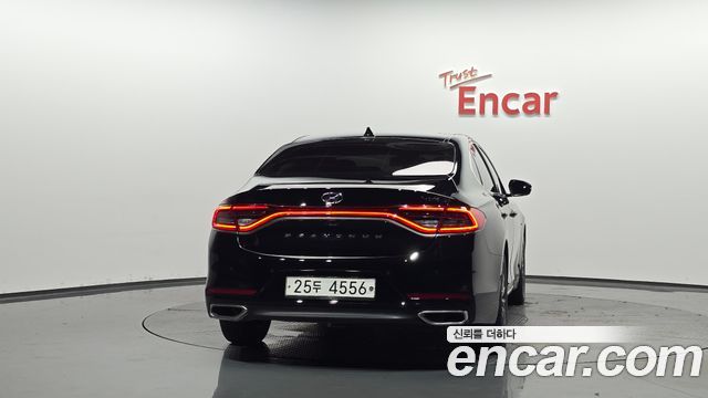 Hyundai Grandeur IG, гибрид Exclusive - фото 2